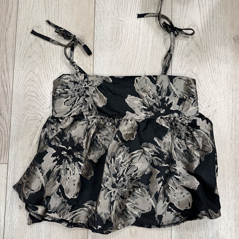 SHEIN Black and Cream Floral Top